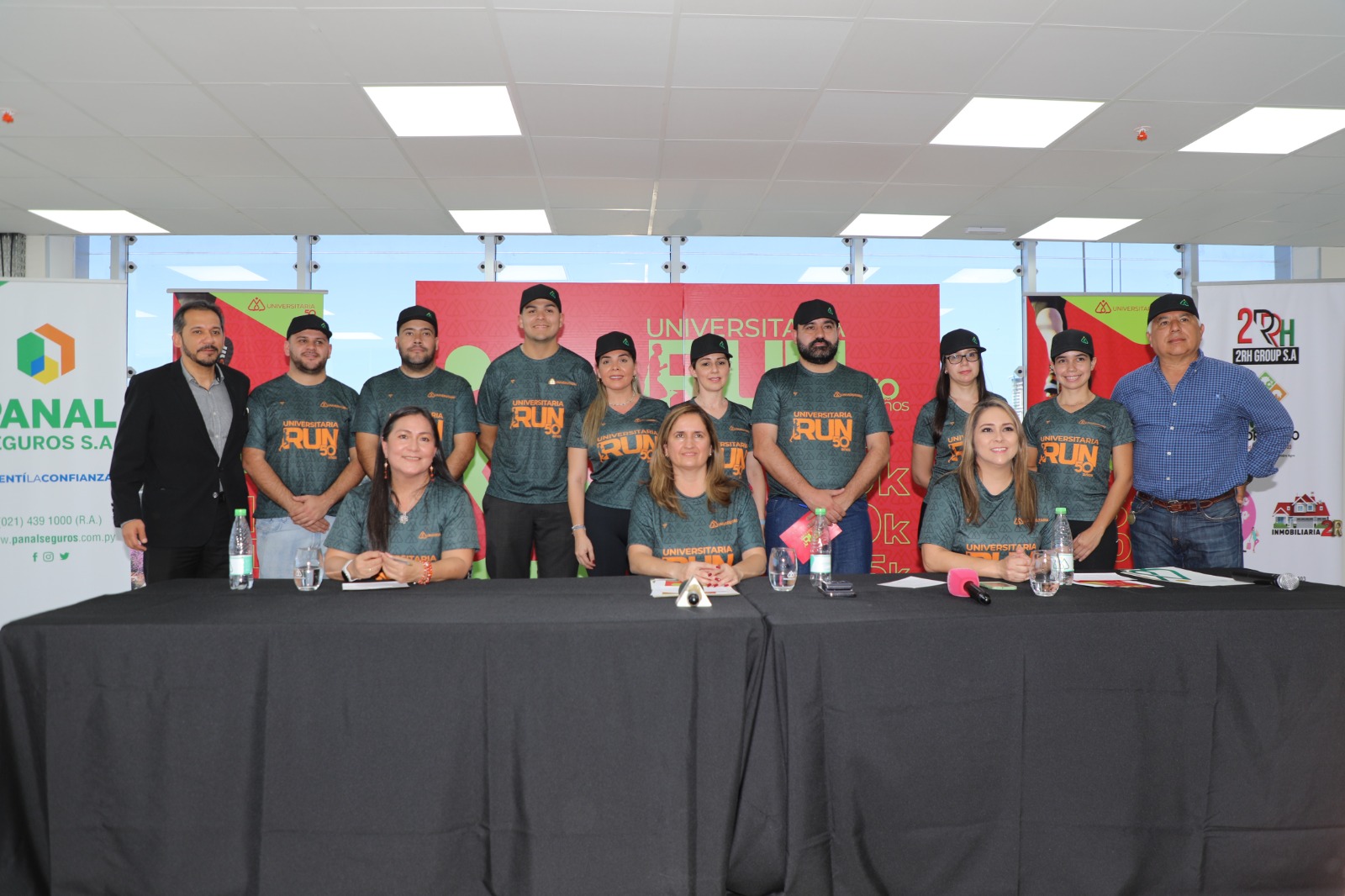 UNIVERSITARIA LANZÓ CORRIDA POR LOS 50 AÑOS    